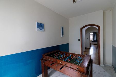 Casa à venda com 500m², 7 quartos e 2 vagas Casa à venda com 500m², 7 quartos e 2 vagasSalão de Jogos