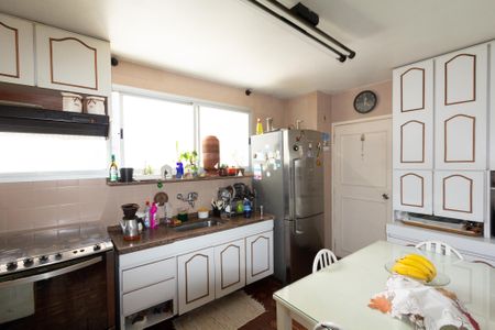 Apartamento à venda com 142m², 3 quartos e 2 vagasCozinha