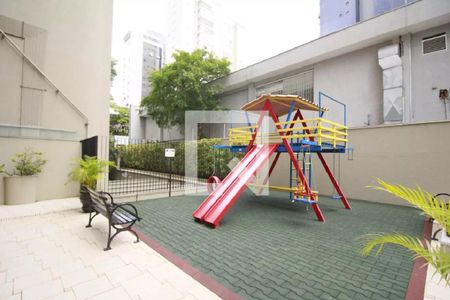Apartamento à venda com 142m², 3 quartos e 2 vagasÁrea comum - Playground