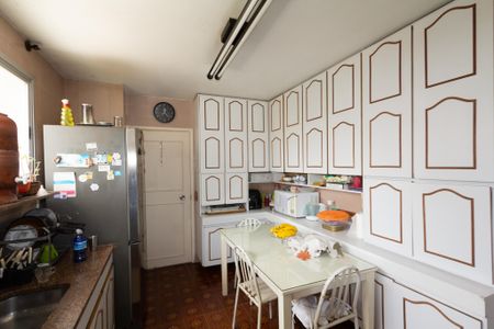 Apartamento à venda com 142m², 3 quartos e 2 vagasCozinha