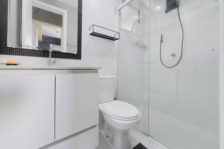 Apartamento para alugar com 60m², 2 quartos e 2 vagasBanheiro