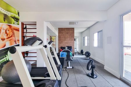 Apartamento para alugar com 60m², 2 quartos e 2 vagasÁrea comum - Academia