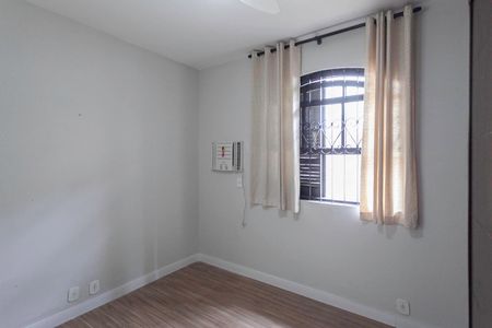 Casa à venda com 260m², 5 quartos e 3 vagasQuarto 2