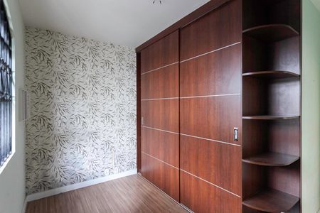 Casa à venda com 260m², 5 quartos e 3 vagasQuarto 3