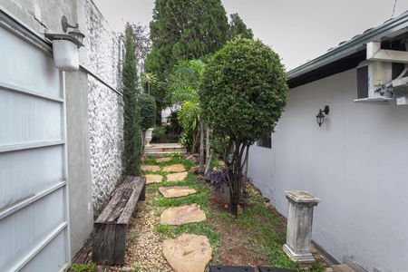 Casa à venda com 260m², 5 quartos e 3 vagasEntrada