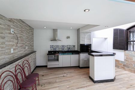 Casa à venda com 260m², 5 quartos e 3 vagasÁrea gourmet