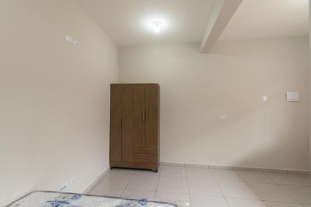 Kitnet de kitnet/studio para alugar com 1 quarto, 15m² em Sítio Cercado, Curitiba