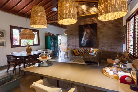 Casa à venda com 315m², 3 quartos e 2 vagassala