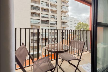 Varanda de kitnet/studio para alugar com 1 quarto, 24m² em Vila Mariana, São Paulo