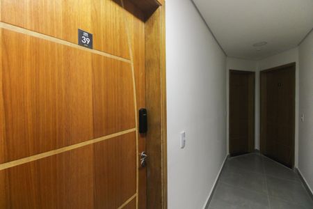 Studio para alugar com 18m², 1 quarto e sem vaga Studio para alugar com 18m², 1 quarto e sem vagaCondomínio