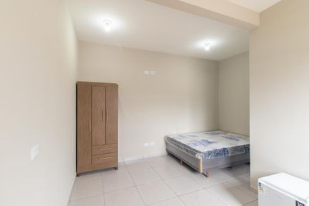 Kitnet de kitnet/studio para alugar com 1 quarto, 15m² em Sítio Cercado, Curitiba