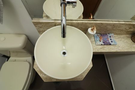 Casa à venda com 221m², 3 quartos e 4 vagasLavabo