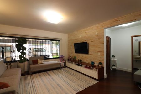 Casa à venda com 221m², 3 quartos e 4 vagasSala 