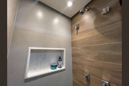 Apartamento para alugar com 64m², 2 quartos e 1 vagaBanheiro Social