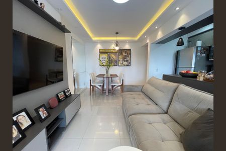 Sala de apartamento para alugar com 2 quartos, 64m² em Vila Sônia, São Paulo