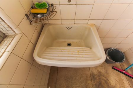 Apartamento à venda com 100m², 2 quartos e 1 vagaÁrea de Serviço