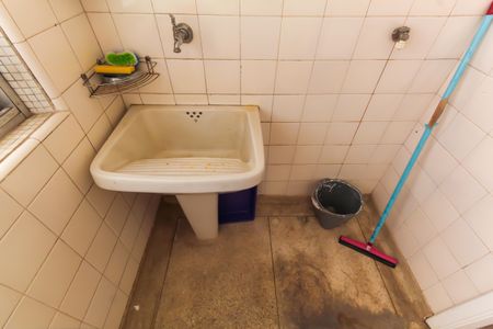 Apartamento à venda com 100m², 2 quartos e 1 vagaÁrea de Serviço