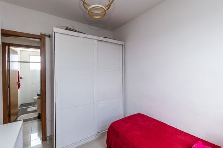 Quarto 2 de apartamento à venda com 3 quartos, 66m² em Copacabana, Belo Horizonte
