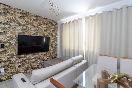Sala de apartamento à venda com 3 quartos, 66m² em Copacabana, Belo Horizonte