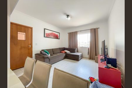 Sala de casa à venda com 2 quartos, 180m² em Veloso, Osasco