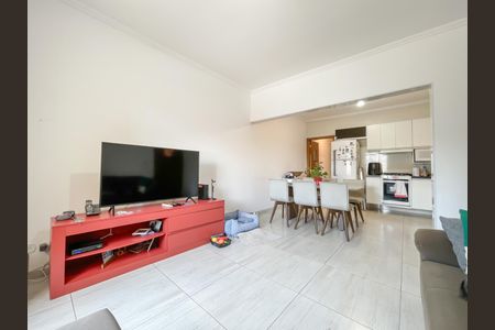 Sala de casa à venda com 2 quartos, 180m² em Veloso, Osasco