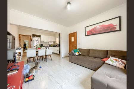 Sala de casa à venda com 2 quartos, 180m² em Veloso, Osasco