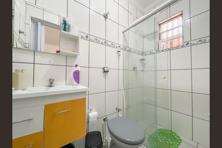 Casa à venda com 180m², 2 quartos e 2 vagasBanheiro da Suíte