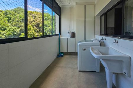 Apartamento para alugar com 200m², 4 quartos e 2 vagasÁrea de Serviço