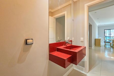 Apartamento para alugar com 200m², 4 quartos e 2 vagasBanheiro 