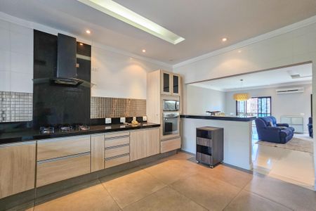 Apartamento para alugar com 200m², 4 quartos e 2 vagasCozinha