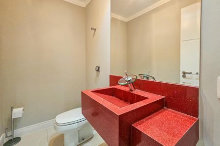 Apartamento para alugar com 200m², 4 quartos e 2 vagasBanheiro 