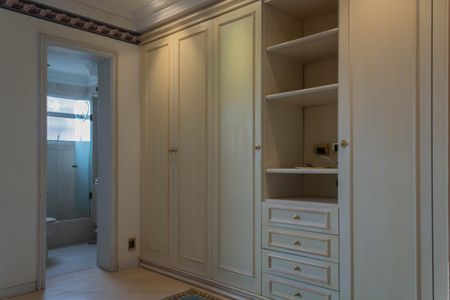 Apartamento à venda com 412m², 5 quartos e 5 vagasSuíte 3