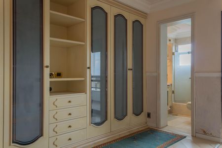 Apartamento à venda com 412m², 5 quartos e 5 vagasSuíte 4