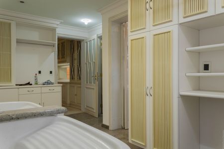 Apartamento à venda com 412m², 5 quartos e 5 vagasÁrea de Serviço