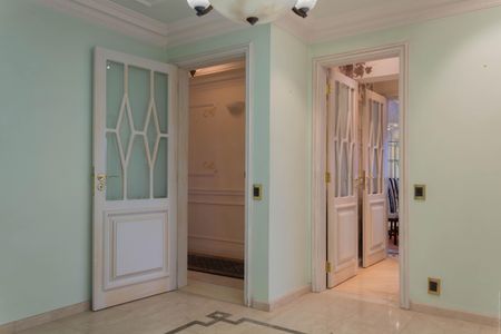 Apartamento à venda com 412m², 5 quartos e 5 vagasSala de almoço