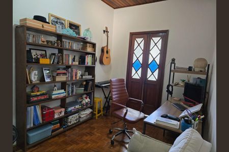 Casa à venda com 7 quartos, 278m² em Ipiranga, São Paulo