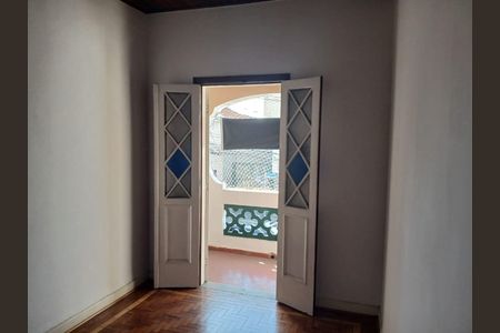 Casa à venda com 7 quartos, 278m² em Ipiranga, São Paulo