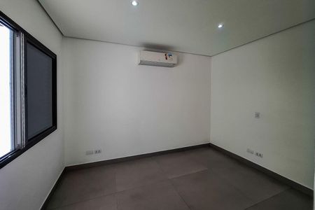 Casa à venda com 3 quartos, 100m² em Ipiranga, São Paulo