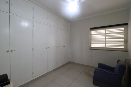 Casa para alugar com 200m², 4 quartos e 2 vagas Casa para alugar com 200m², 4 quartos e 2 vagasQuarto 2