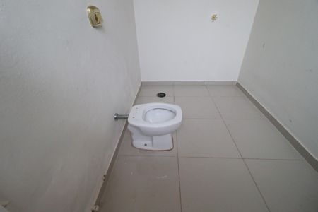 Casa para alugar com 200m², 4 quartos e 2 vagas Casa para alugar com 200m², 4 quartos e 2 vagasBanheiro da Suíte