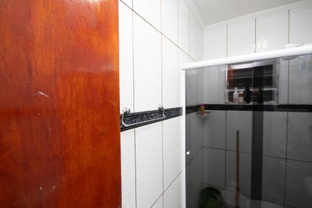 Casa à venda com 220m², 3 quartos e 2 vagasBanheiro 2