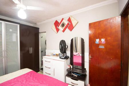 Casa à venda com 220m², 3 quartos e 2 vagasSuíte 