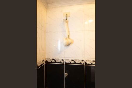 Casa à venda com 220m², 3 quartos e 2 vagasBanheiro 4 