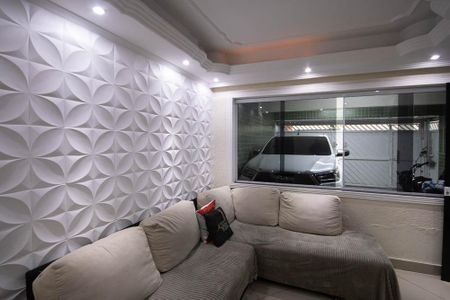 Casa à venda com 220m², 3 quartos e 2 vagassala 