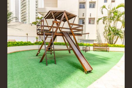 Apartamento para alugar com 76m², 2 quartos e 1 vagaÁrea comum - Playground