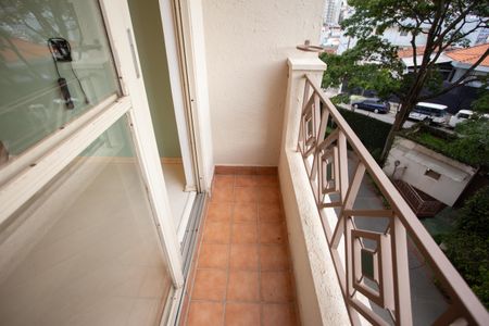 Apartamento à venda com 54m², 2 quartos e 1 vaga Apartamento à venda com 54m², 2 quartos e 1 vagaVARANDA