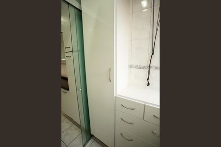 Apartamento à venda com 54m², 2 quartos e 1 vaga Apartamento à venda com 54m², 2 quartos e 1 vagaÁREA DE SERVIÇO