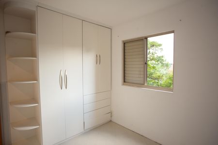 QUARTO 2 de apartamento à venda com 2 quartos, 54m² em Vila Pita, São Paulo