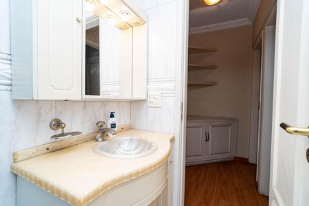 Apartamento à venda com 82m², 2 quartos e 1 vagaBanheiro