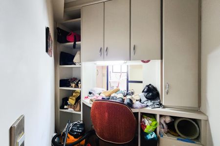 Apartamento à venda com 134m², 4 quartos e 2 vagasEscritório 
